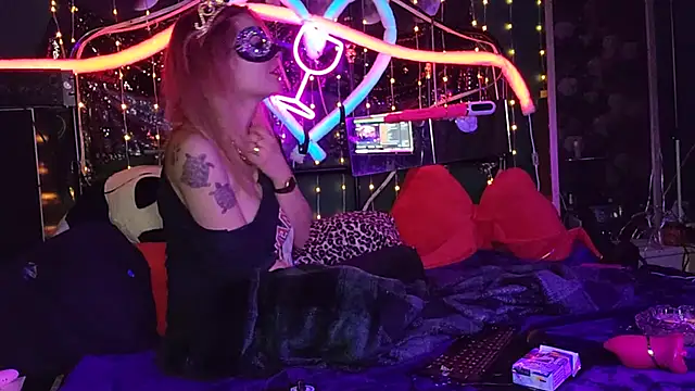 anonymouszN online show from 03-13-25, 09:37