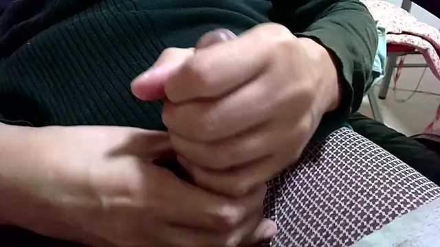 Snapshot of chome_suke chatting on 11-05-25, 02:06 chome suke online show from 11-05-25, 02:06