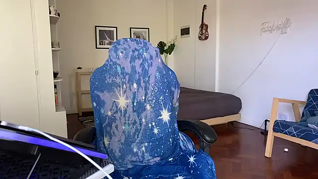 Den BlueXx online show from 01-14-25, 07:11