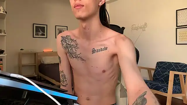 Den BlueXx online show from 01-22-25, 09:57