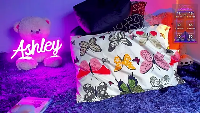 1Ashley  online show from 11-22-25, 03:05