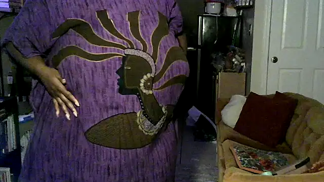 BigKittyRaven online show from 12-07-24, 02:42