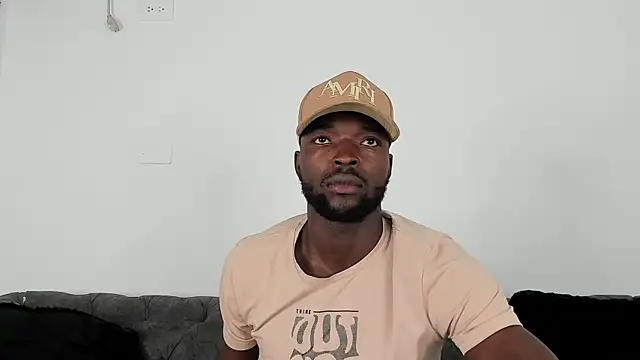 Dylan Taylor online show from 10-24-25, 03:58