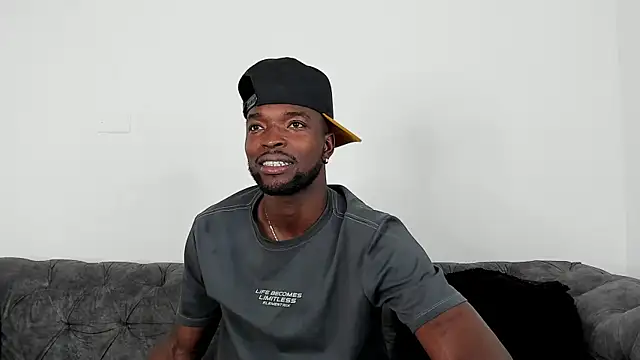 Dylan Taylor online show from 10-26-25, 03:45