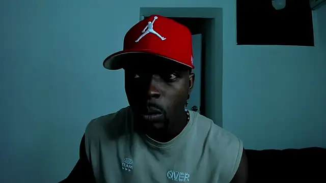 Snapshot of Dylan_Taylor chatting on 05-23-26, 12:20 Dylan Taylor online show from 05-23-26, 12:20