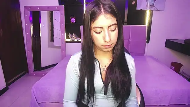 Angela Diaz  online show from 02-04-25, 03:36