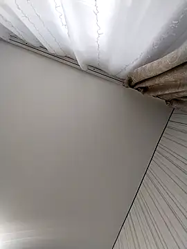 Lorrain Dorrie online show from 12-16-25, 08:19