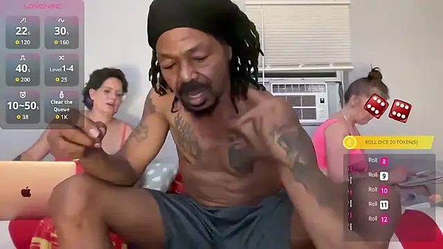 skarfosbabes69 online show from 04-22-26, 03:42