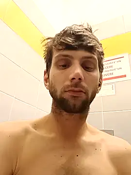 Snapshot of dariodario chatting on 02-07-25, 06:02 dariodario online show from 02-07-25, 06:02