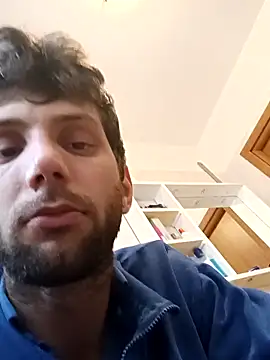 Snapshot of dariodario chatting on 02-10-25, 12:39 dariodario online show from 02-10-25, 12:39