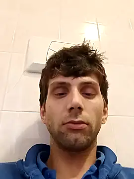 Snapshot of dariodario chatting on 02-13-25, 04:07 dariodario online show from 02-13-25, 04:07