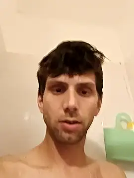 Snapshot of dariodario chatting on 02-13-25, 08:13 dariodario online show from 02-13-25, 08:13