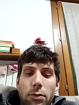 Snapshot of dariodario chatting on 02-15-25, 11:28 dariodario online show from 02-15-25, 11:28