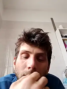 Snapshot of dariodario chatting on 02-24-25, 12:37 dariodario online show from 02-24-25, 12:37