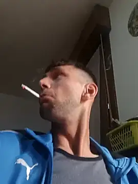 Snapshot of dariodario chatting on 03-17-25, 10:38 dariodario online show from 03-17-25, 10:38