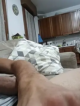 Snapshot of dariodario chatting on 10-01-25, 09:32 dariodario online show from 10-01-25, 09:32