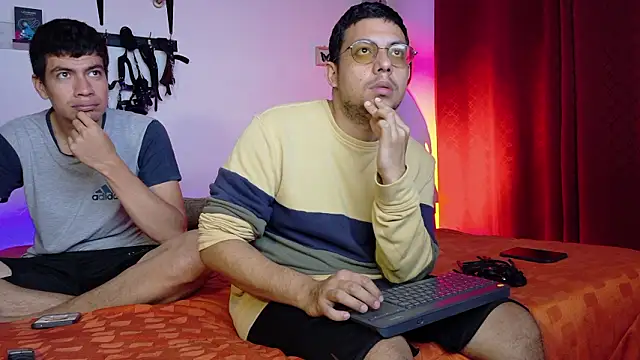 Nymphobuddies online show from 01-16-26, 12:36