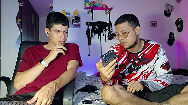 Nymphobuddies online show from 03-02-26, 05:42