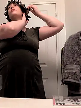 Twitchtheclownn online show from 12-05-25, 08:38