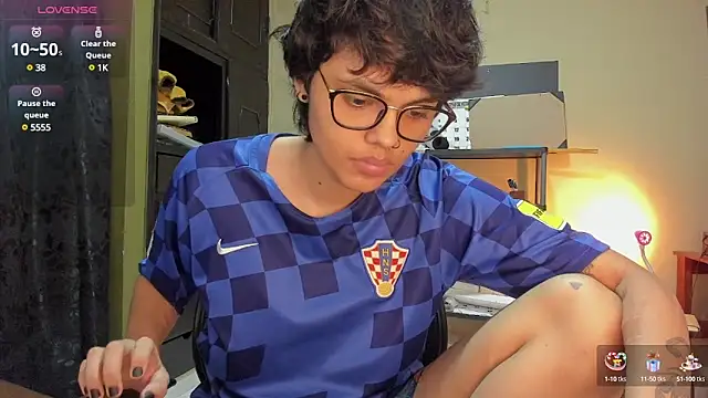 Snapshot of gooddess_isis chatting on 12-26-24, 08:28 gooddess isis online show from 12-26-24, 08:28