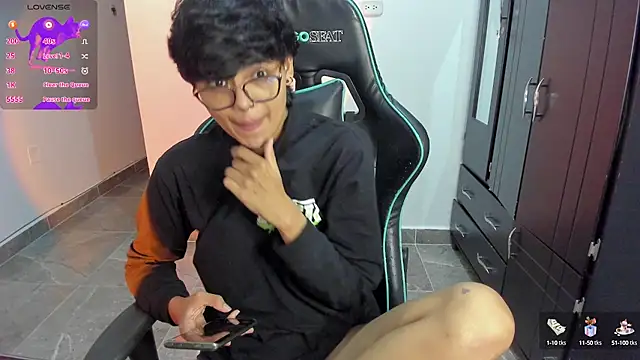 Snapshot of gooddess_isis chatting on 01-13-25, 06:27 gooddess isis online show from 01-13-25, 06:27