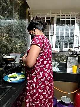 Tamil Shalini Lustyy online show from 12-19-25, 11:12