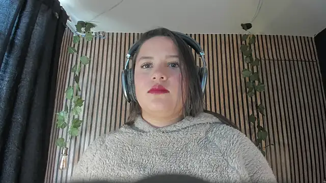 Victoria Ponce1 online show from 02-19-25, 07:27