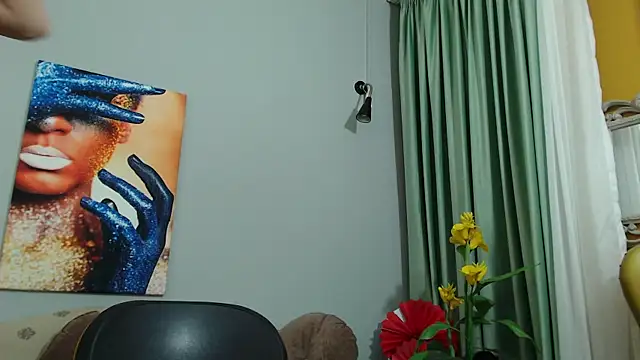 Snapshot of EvySmithXXX chatting on 02-27-25, 06:50 EvySmithXXX online show from 02-27-25, 06:50