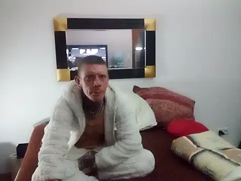 Tattooguy 86 online show from 11-22-25, 01:48