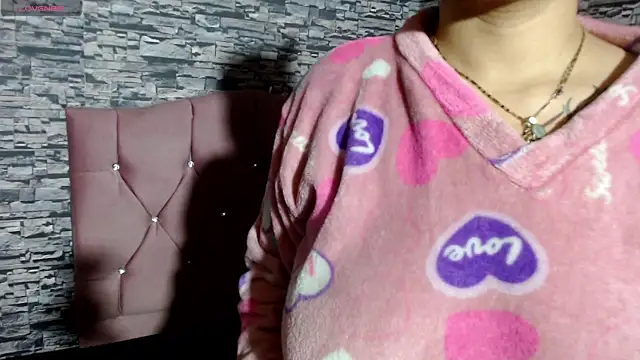 sofi bronw online show from 12-02-25, 10:09