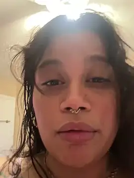 Snapshot of shyfr34k chatting on 02-28-25, 08:39 shyfr34k online show from 02-28-25, 08:39