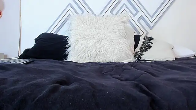 Snapshot of Radiant_Naomi chatting on 03-04-25, 05:56 Radiant Naomi online show from 03-04-25, 05:56