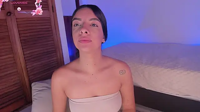 777AylinZ online show from 10-18-25, 12:17