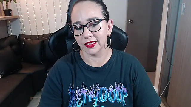 ashleylove prg online show from 12-22-24, 11:41