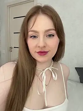 Snapshot of CaseyCumFace chatting on 01-06-25, 04:47 CaseyCumFace online show from 01-06-25, 04:47