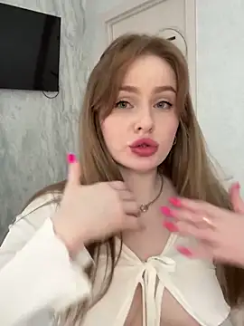 Snapshot of CaseyCumFace chatting on 01-22-25, 10:48 CaseyCumFace online show from 01-22-25, 10:48