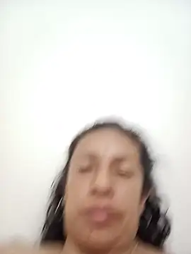 yaz guzman online show from 07-09-26, 04:38