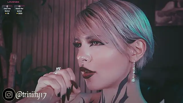 Snapshot of Trinity___s chatting on 02-07-25, 01:36 Trinity s online show from 02-07-25, 01:36