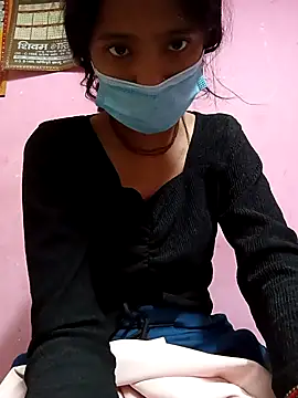 Snapshot of BabySlimmy10 chatting on 12-13-24, 07:10 BabySlimmy10 online show from 12-13-24, 07:10