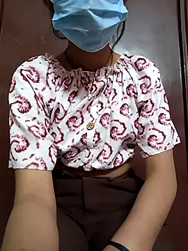 Snapshot of BabySlimmy10 chatting on 12-14-24, 10:07 BabySlimmy10 online show from 12-14-24, 10:07