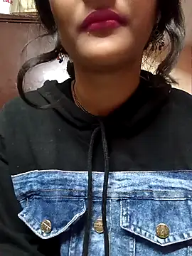 Snapshot of BabySlimmy10 chatting on 02-20-25, 08:47 BabySlimmy10 online show from 02-20-25, 08:47