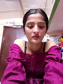 Snapshot of BabySlimmy10 chatting on 09-10-25, 07:36 BabySlimmy10 online show from 09-10-25, 07:36