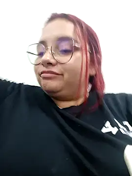 Snapshot of CURVY-HORNY chatting on 02-26-25, 09:27 CURVY-HORNY online show from 02-26-25, 09:27