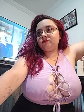 Snapshot of CURVY-HORNY chatting on 06-19-26, 12:48 CURVY-HORNY online show from 06-19-26, 12:48