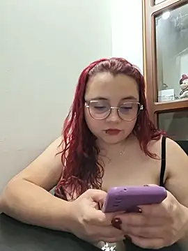 Snapshot of CURVY-HORNY chatting on 07-12-26, 11:18 CURVY-HORNY online show from 07-12-26, 11:18