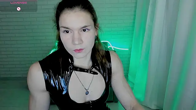 Snapshot of Lisa_Ray chatting on 01-26-25, 02:35 Lisa Ray online show from 01-26-25, 02:35