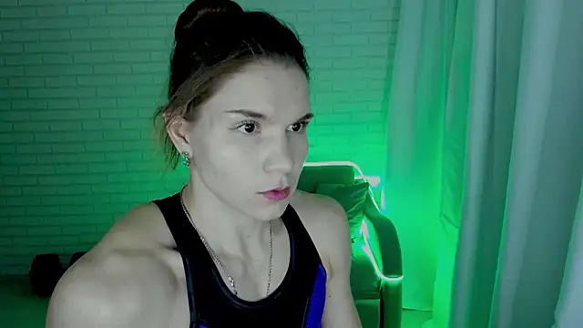 Snapshot of Lisa_Ray chatting on 02-02-25, 04:48 Lisa Ray online show from 02-02-25, 04:48