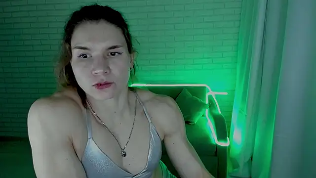 Snapshot of Lisa_Ray chatting on 03-07-25, 02:46 Lisa Ray online show from 03-07-25, 02:46