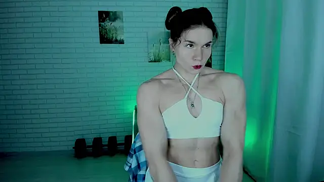 Lisa Ray online show from 12-14-25, 04:45