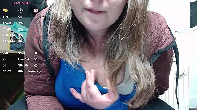 Snapshot of KasiaPrivat chatting on 12-18-24, 05:31 KasiaPrivat online show from 12-18-24, 05:31